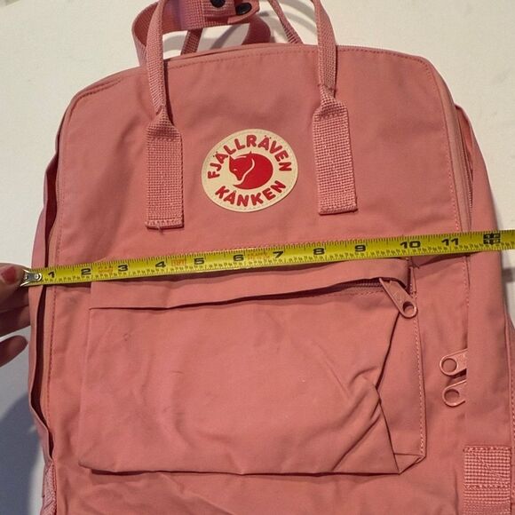 Fjallraven Kånken Dusty Pink Backpack